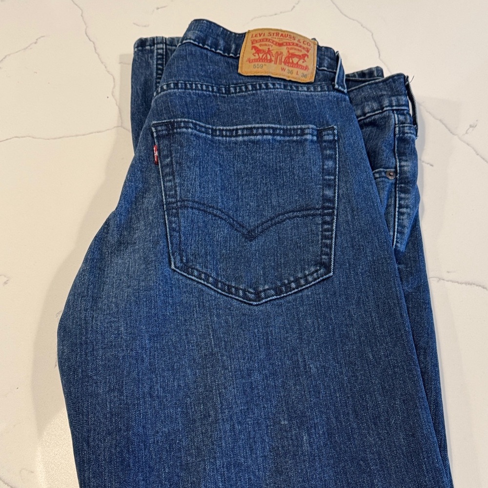 Levi's 559 Dark Blue Relaxed Fit Jeans - Picture 5 of 6